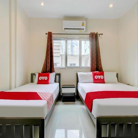 Oyo 253 Kk 11 Boutique Inn Бангкок Экстерьер фото