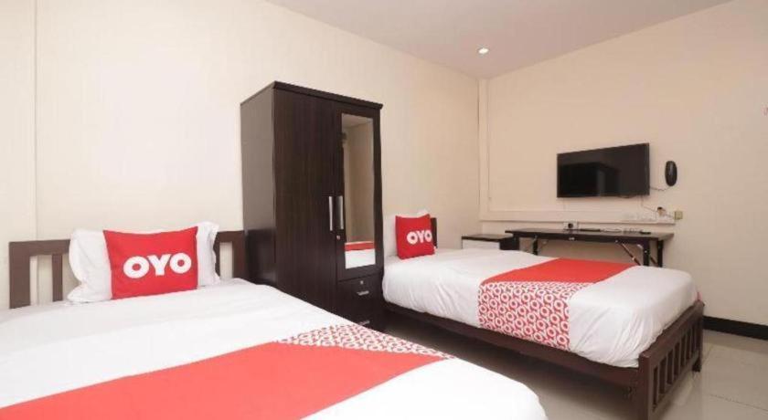 Oyo 253 Kk 11 Boutique Inn Бангкок Экстерьер фото